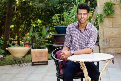 جدلية العلاقة بين الأخذ والعطاء